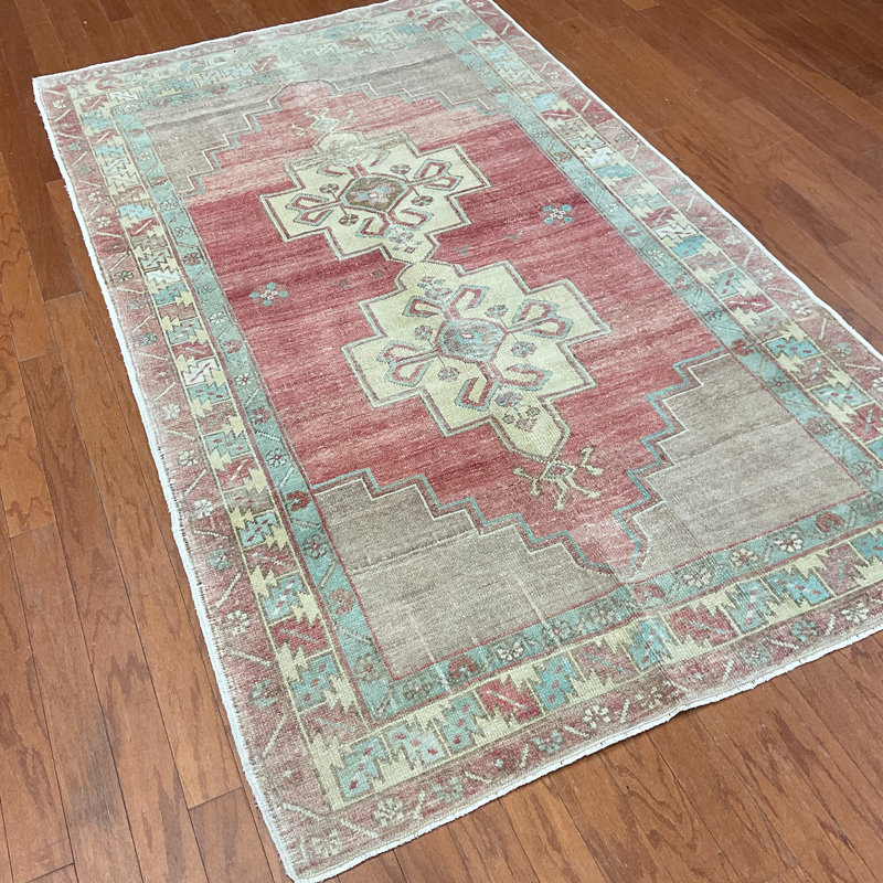 Tapis en laine Oushak fait à la main Bungalow Rose