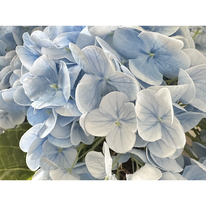 Arrangement d'hortensias artificiels bleus longs et réels, centre de table, arrangement floral artificiel, fleurs en soie, vase noir, décor français