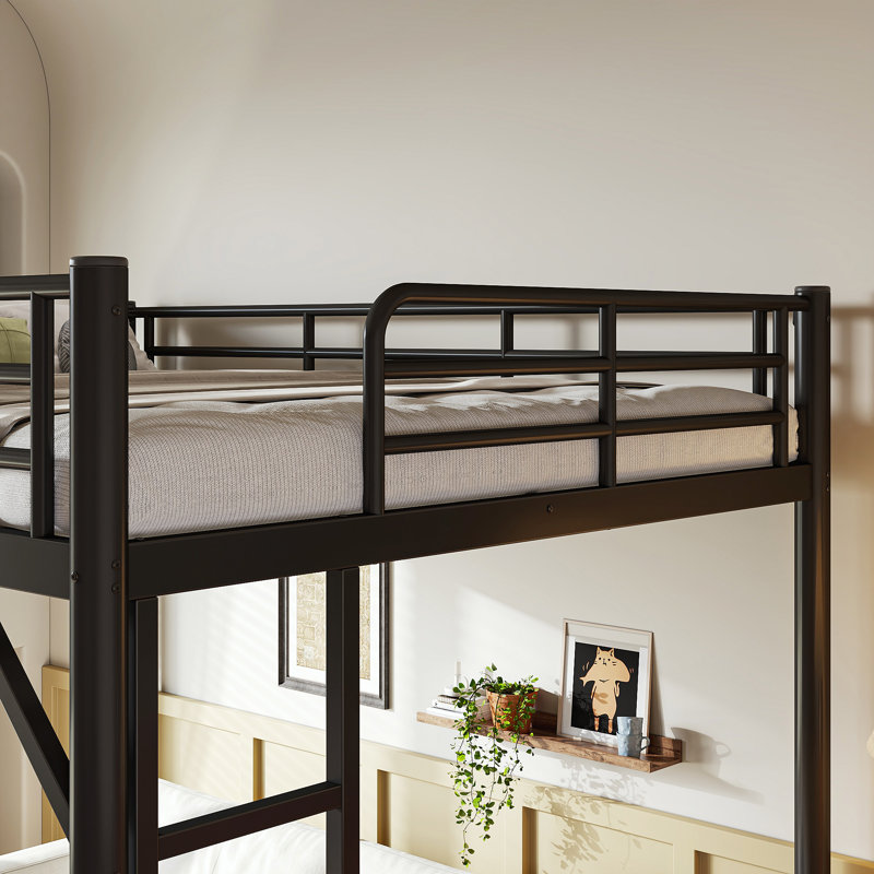 Grand lit mezzanine en métal avec échelle, garde-corps et rangement sous le lit, lit mezzanine peu encombrant en fer pour chambre à coucher, noir