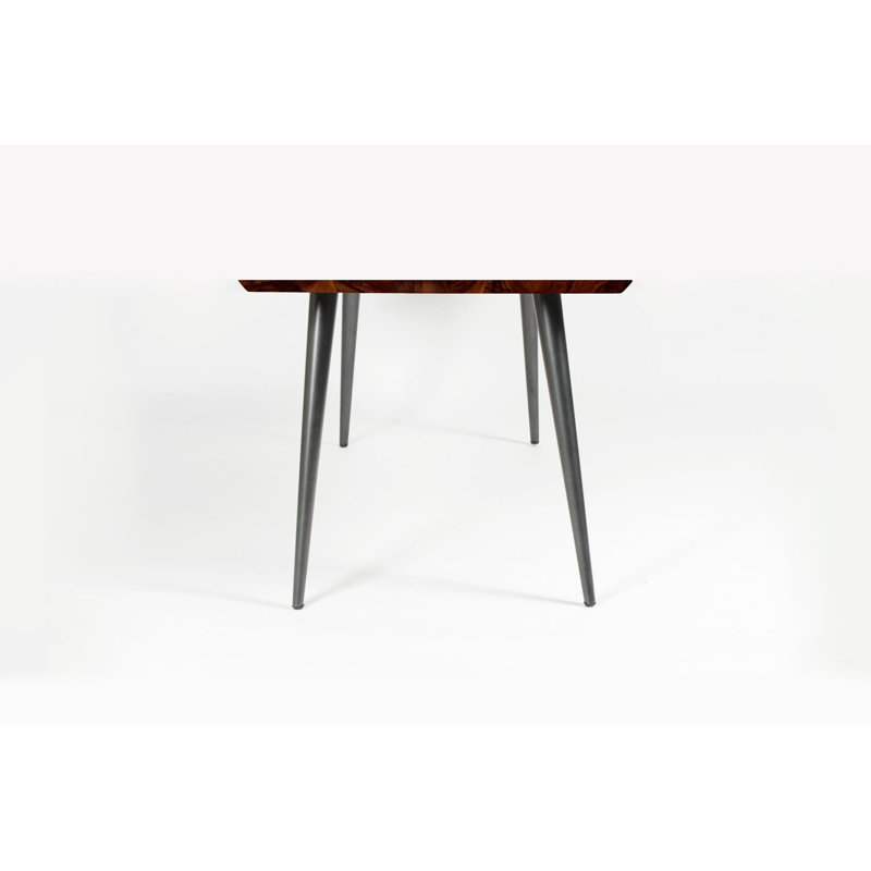 Pied de table