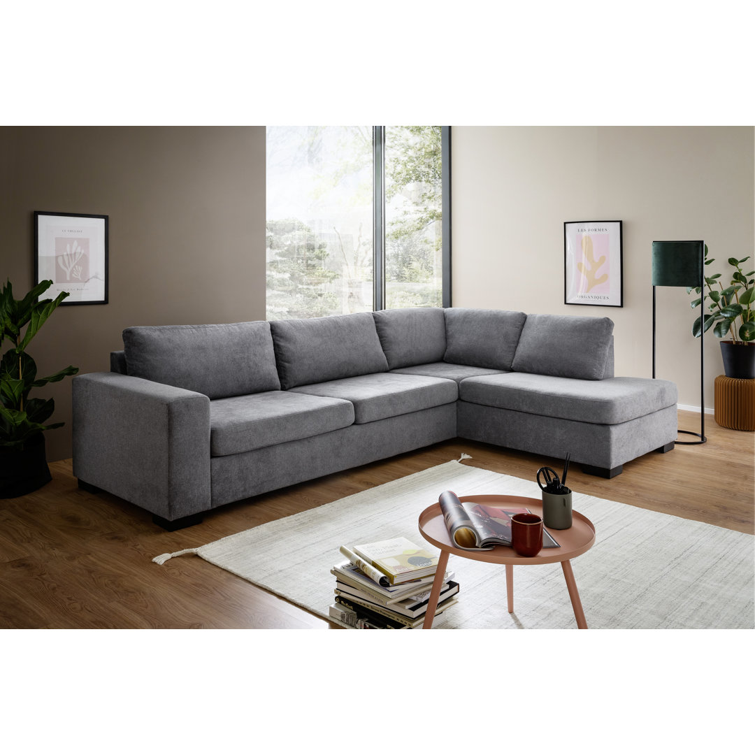 Gepolstertes Sofa und Recamiere