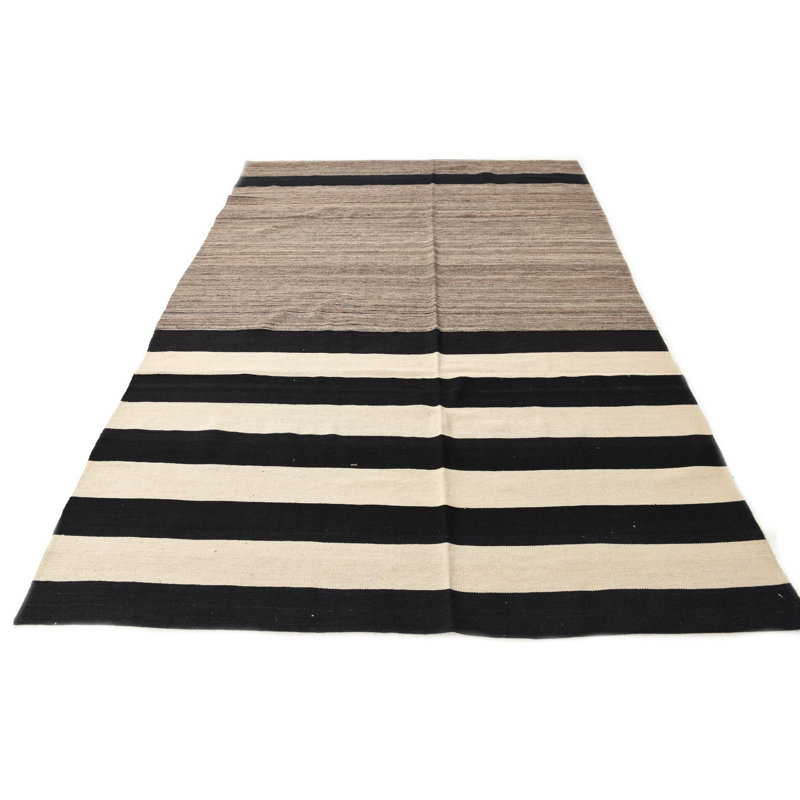 Tapis brun 7 x 10 Pinkerton