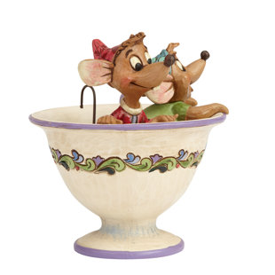 Disney/Pixar Figurines & Sculptures