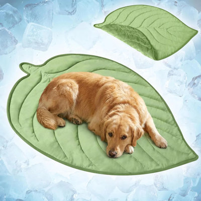 Grand tapis de refroidissement pour chien, coussin pour animaux en forme de feuille de ginkgo avec nylon rafraîchissant et molleton doux, couverture toutes saisons réversible Q-Max 0,4 pour chiens et chats, 51 po x 59 po
