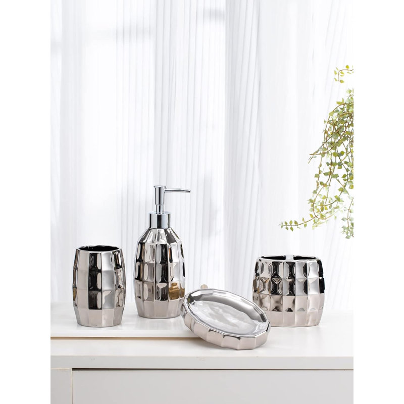 Silver bathroom accessory set