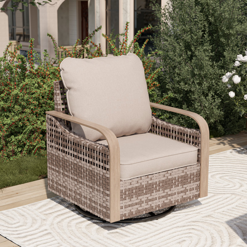 Chaise de patio pivotante avec coussins Corion