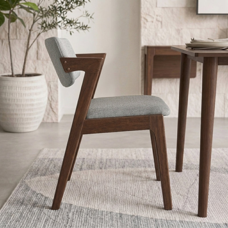 Aliasa 18.1'' H Fabric Upholstered Side Chair, Light Gray