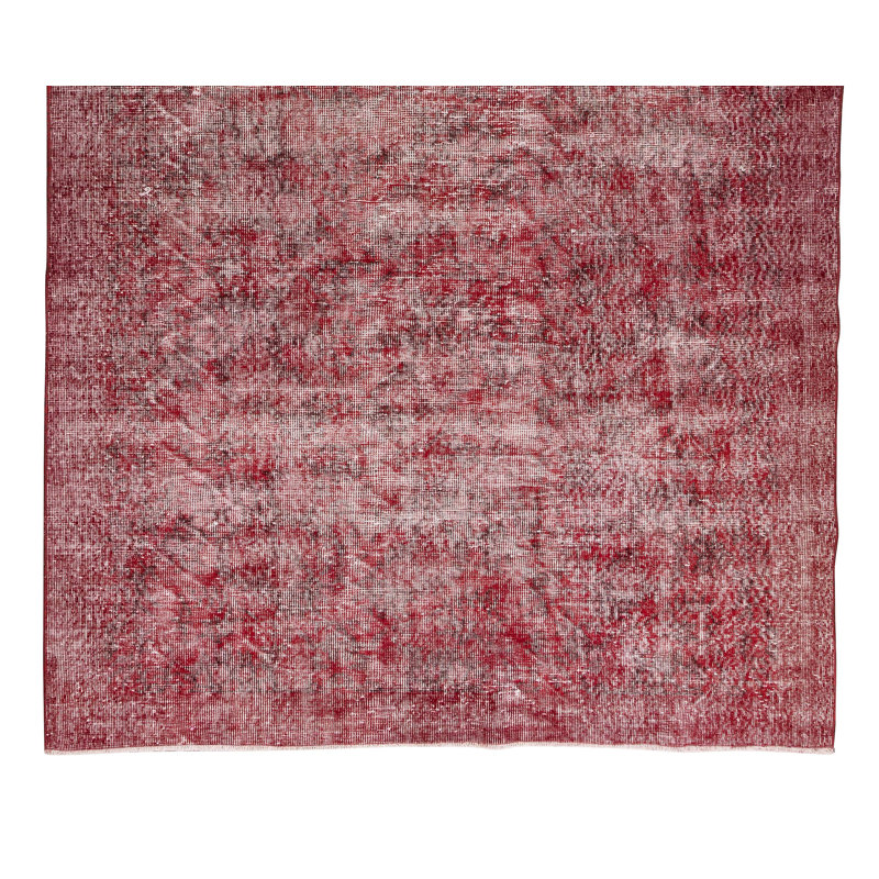 6x9.7 Ft Modern Distressed Handmade Turkish Area Rug in Burgundy Red Colour