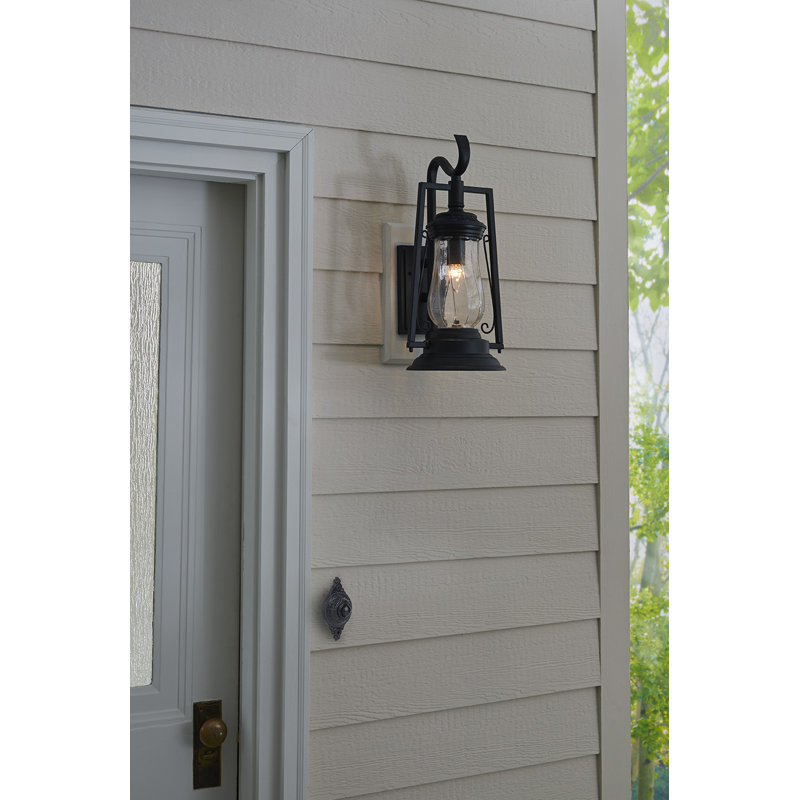 Lynda Wall Light