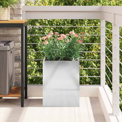 Garden Planter Decor Outdoor Modern Holder Metal Flower Pot Minimalist