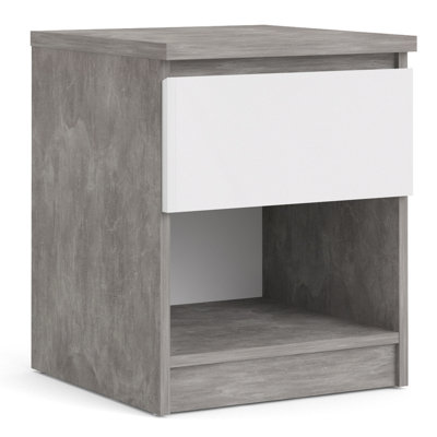 Ionică Bedside Table