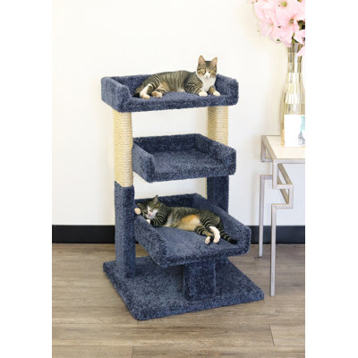 Nouveau perchoir pour chat à plusieurs niveaux avec poteaux à griffer