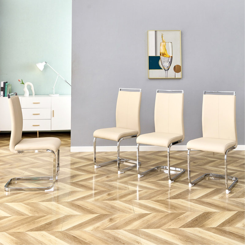Chaise rembourrée polyvalente à haut dossier pour divers espaces avec des pieds en métal robustes, 4, Argent argent, Beige