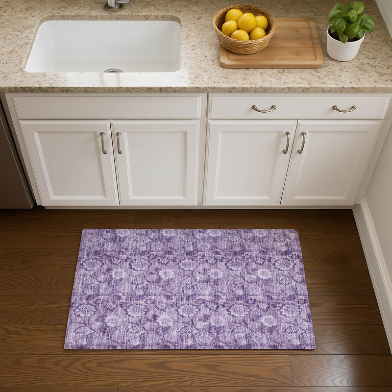 Premium Machine Washable Ralston AMF1939 Floral Rug, Rectangle 1'8" x 2'6"