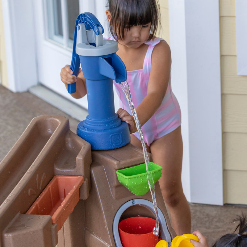 Step2 Pump & Splash Discovery Pond Water Table with Accessories