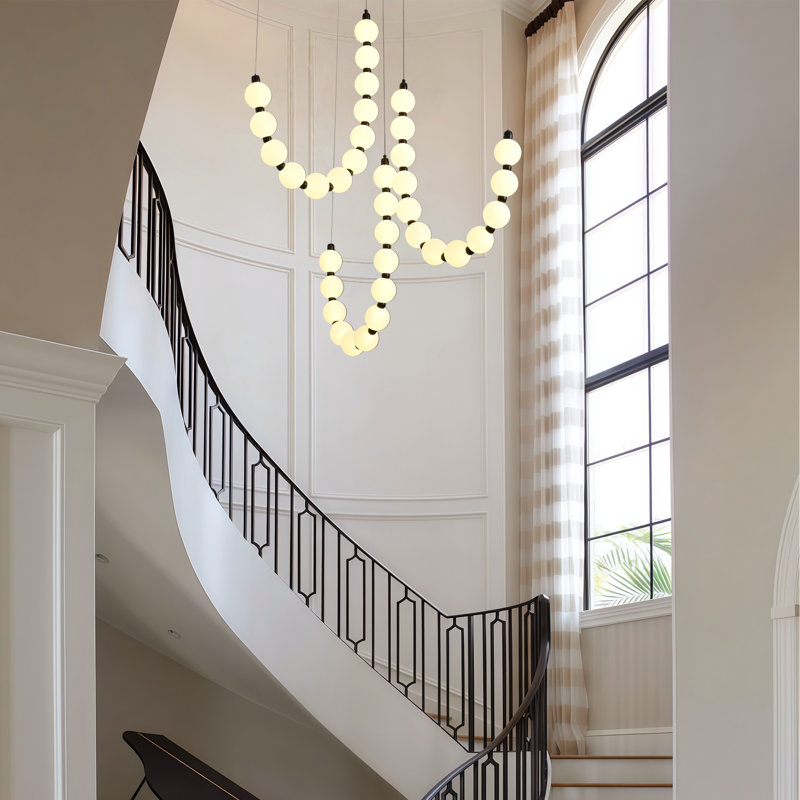 Lustre moderne perlé noir à DEL, plafonnier multi-globe haut pour escalier, Noir mat
