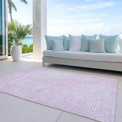 Jurnee Washable Geometric Indoor / Outdoor Rug