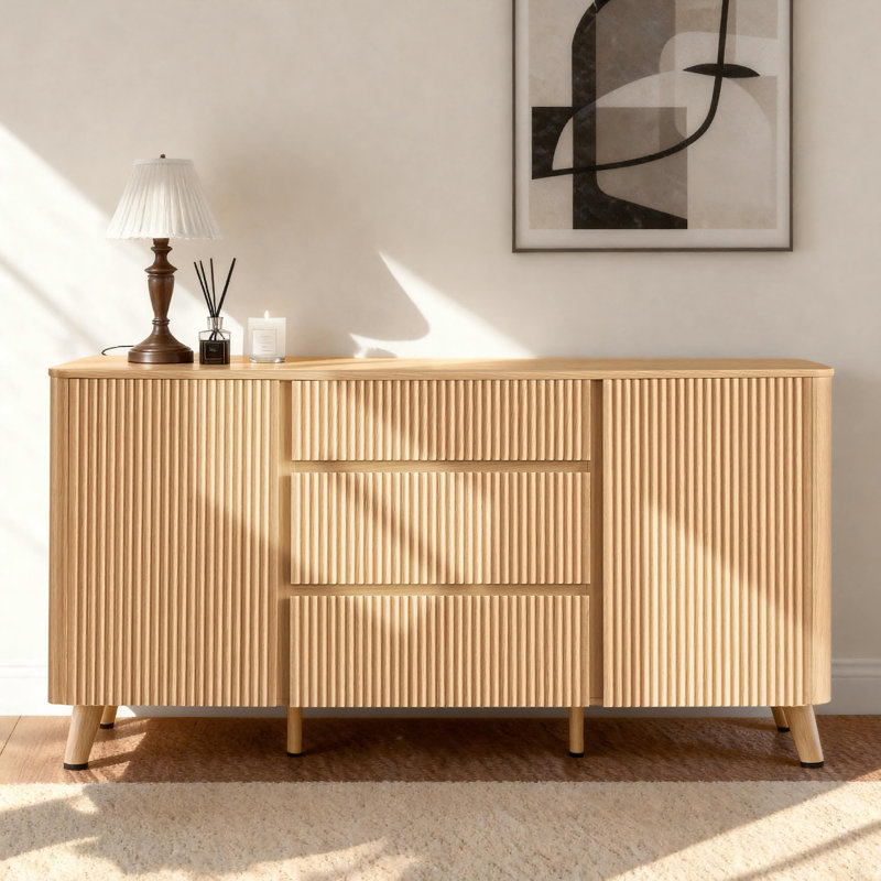 Buffet 62 po Mid-Century avec 3 tiroirs cannelés et 2 portes Mid-Century, Chêne