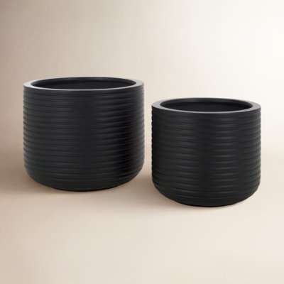 Norah 18" Pot Planter