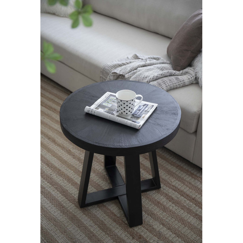Charmante table basse à pieds croisés pour une vie élégante