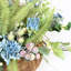 Arrangement floral de baies artificielles de printemps et d'été avec panier pour décoration murale de porte d'entrée