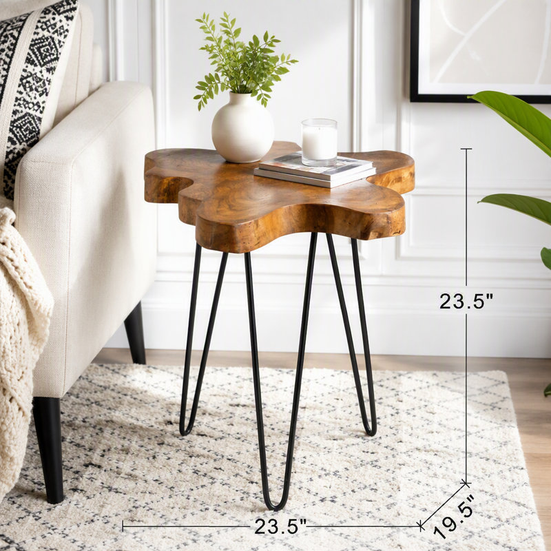 Table d'appoint en teck recyclé à bords naturels avec pattes en épingle à cheveux, 23.5"H