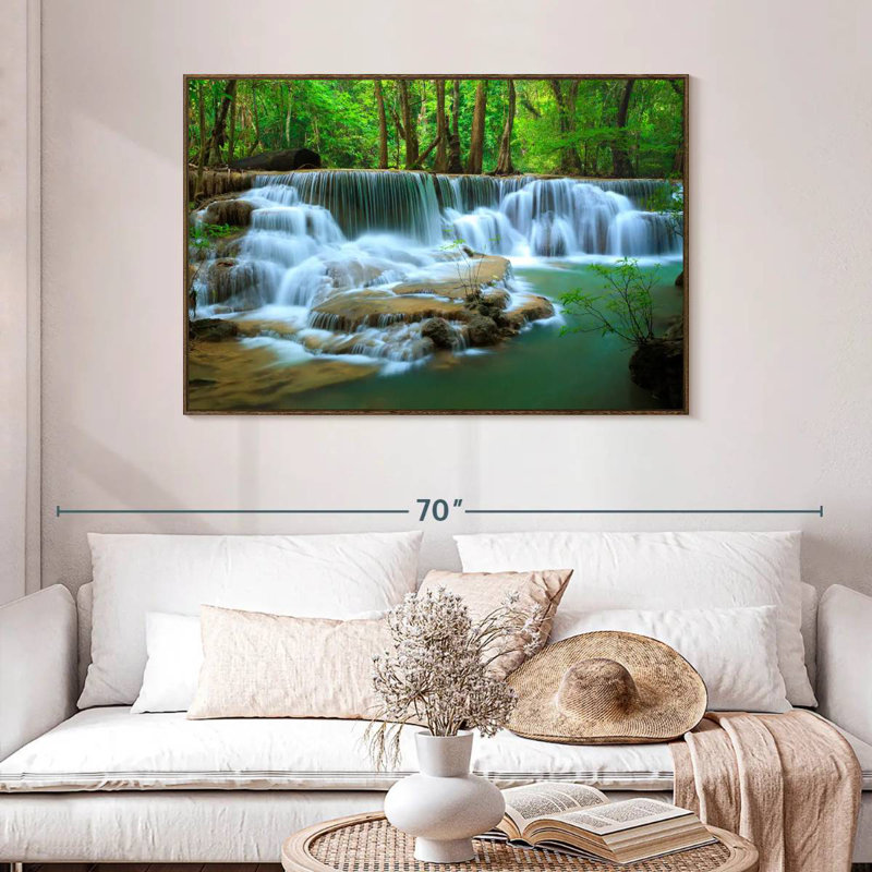 Cascade de la forêt profonde de Kanchanaburi, 46 po x 31 po, Cadre flottant en noyer