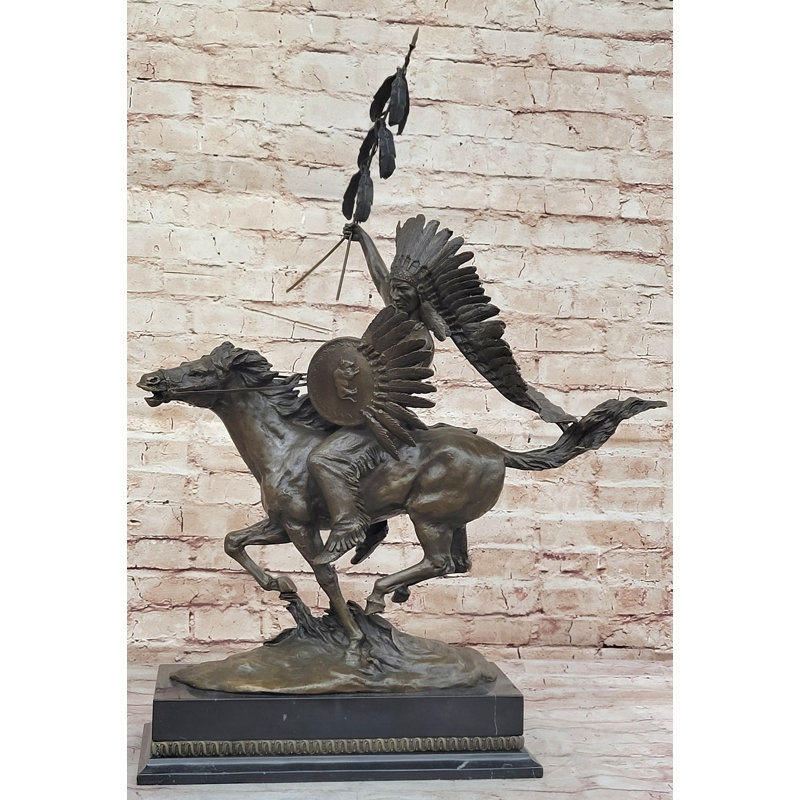 Figurines et sculptures