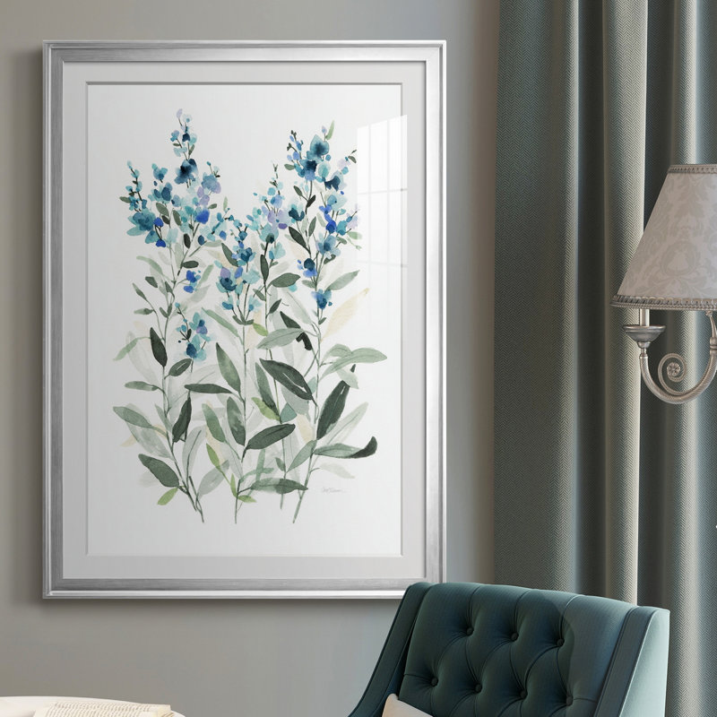 Delicate Blue Botanical II - peinture encadrée, Argent, H 30,5 po x l 42,5 po x P 1,5 po
