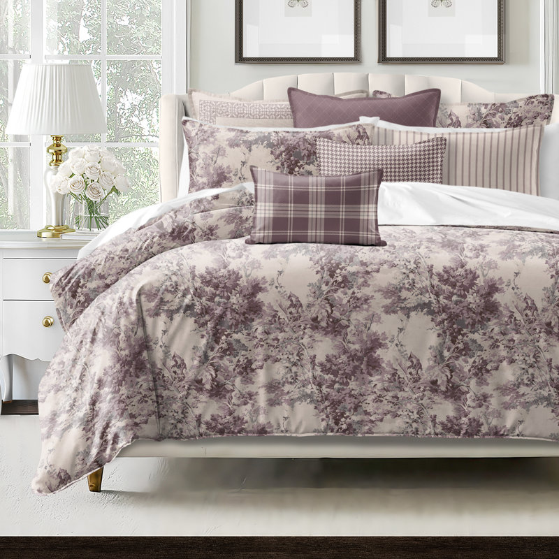 Dolce  Wisteria Cotton Coverlet Set  8 Piece, Full Coverlet + 7 Additional Pieces
