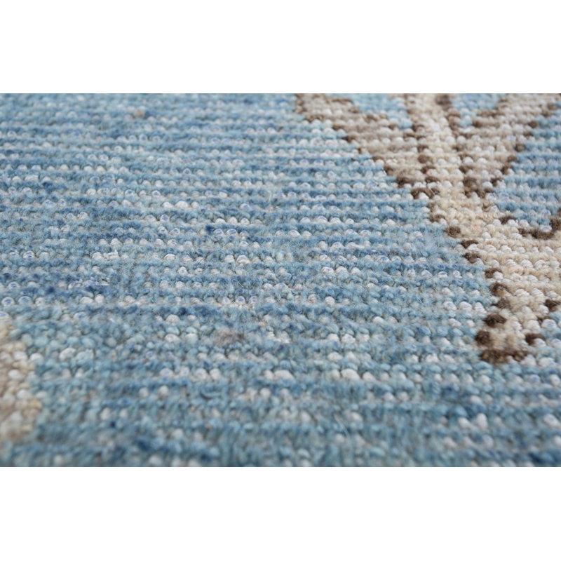 Tapis bleu / bleu ciel / taupe 8 pi 2 po x 9 pi 11 po Khotan Vase