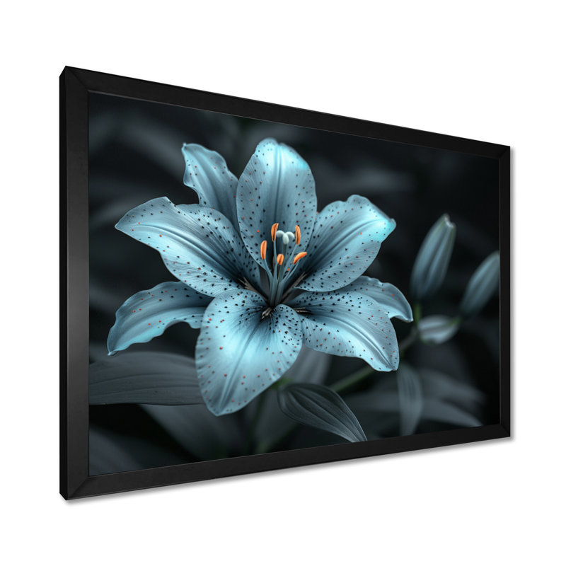 Photo moderne sur verre lys blanc et bleu moderne II, Cadre flottant doré, H 16 po x l 32 po