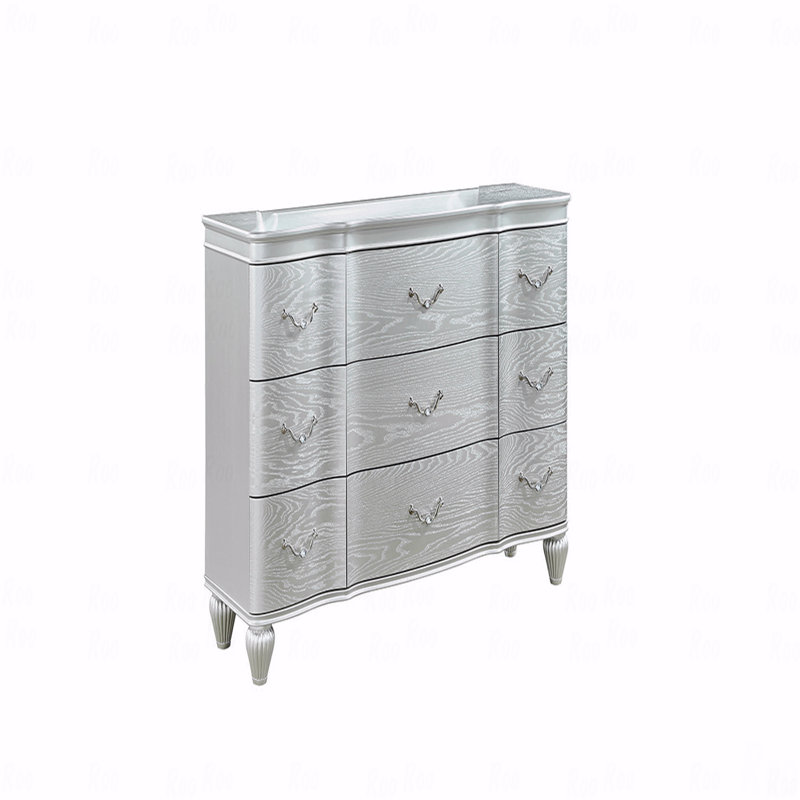 Commode 9 tiroirs de style traditionnel avec poignées en métal