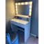 Table de coiffeuse avec lumières et miroir pour chambre à coucher, rangement à 2 niveaux, grand tiroir - lumières de chambre à coucher enchanteresses blanches, moderne-569156690