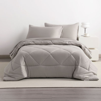 5PC All Season Microfiber Bedding Set