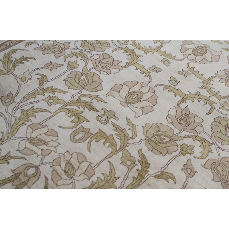 Sultanabad Hand Woven Wool Oriental Area Rug