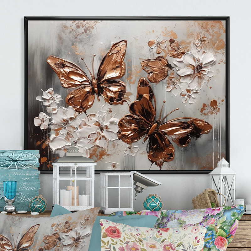 Rouzer Gold Butterfly Wings and Flowers II sur toile, H 24 po x l 32 po x P 1 po, Cadre flottant noir
