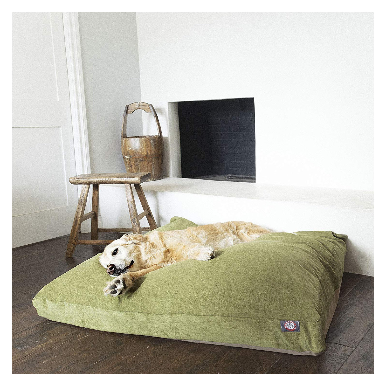 Villa Pillow, Apple, Large (36" W x 44" D x 5" H);