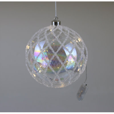 LED Lighted Window Décor