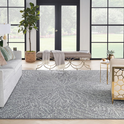 Greggory Floral Indoor Rug