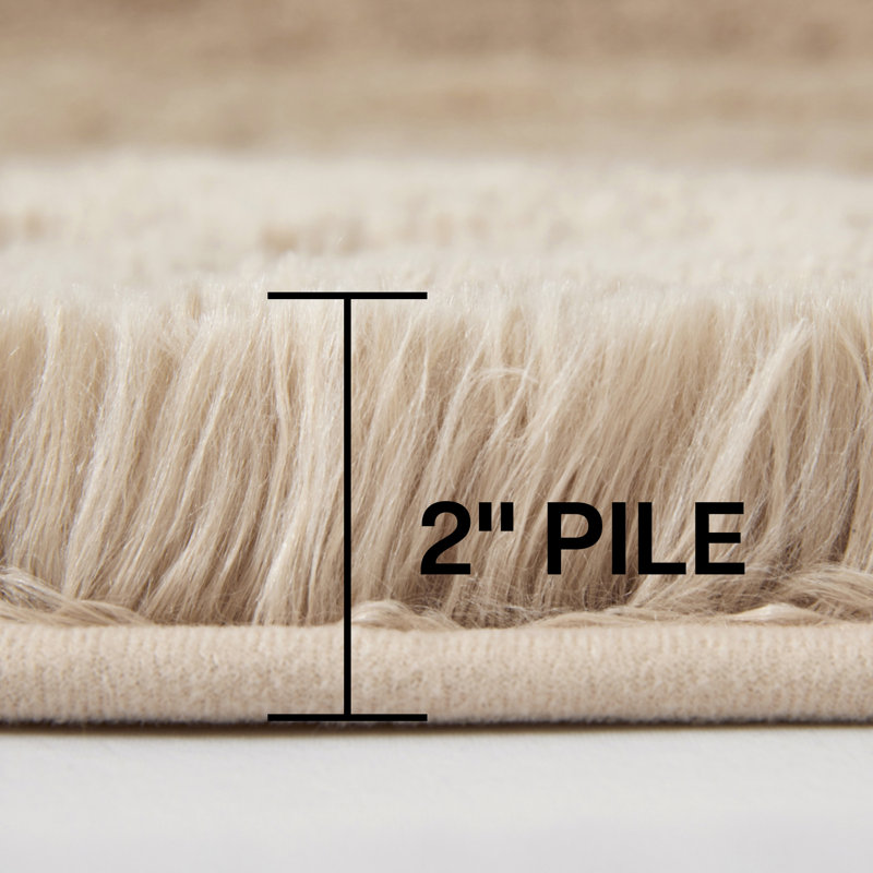Tapis à poils longs 4 × 4 - Confort moelleux, style moderne, lavable à la machine
