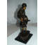 Statue Liadan Leap grenouille en bronze - Taille: L 12 po x l 7 po x H 19 po.