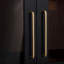 Vitrine en bois Calhoun-114473953