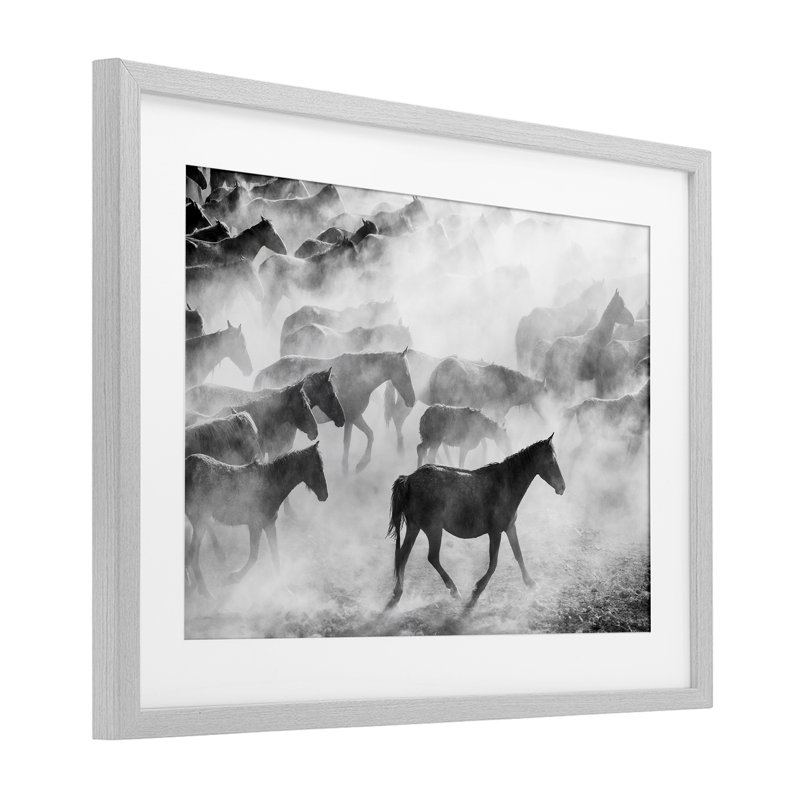 "Dusty Road Horse", reproduction de photo sous verre encadrée, design par Sissi et Seb, H 17 po x l 23 po