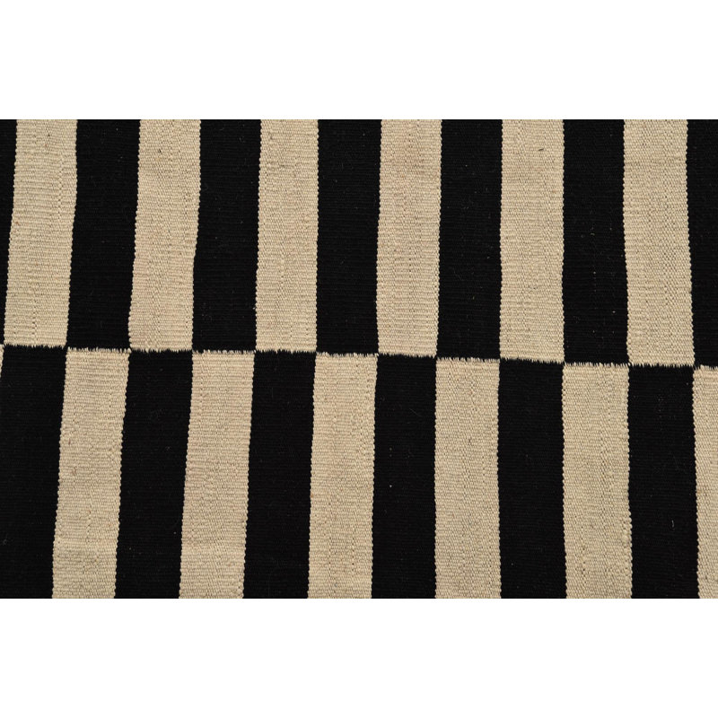 Tapis noir et blanc Ousley