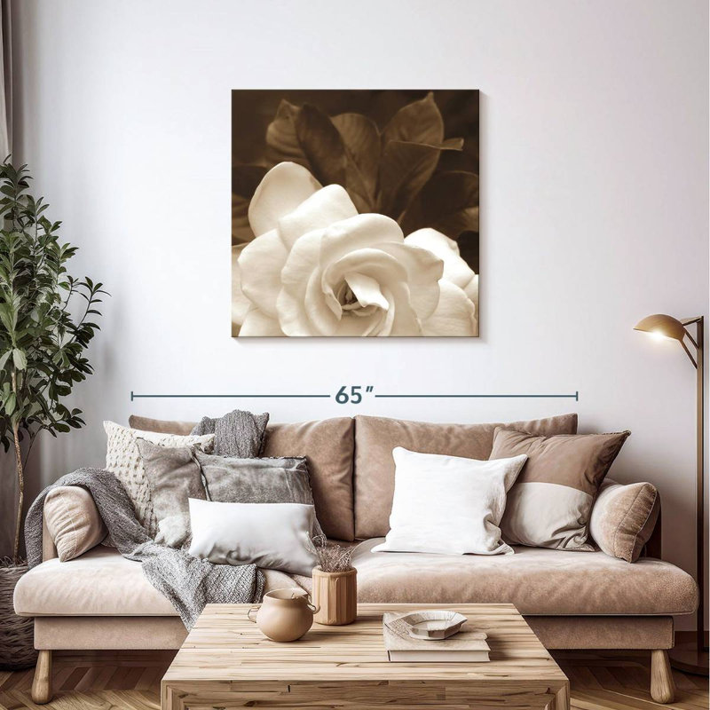 Harnek Gardenia Garden, 36" H x 36" W