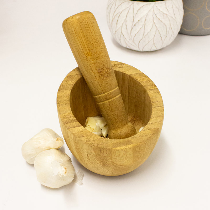 BergHOFF Bamboo Garlic Press