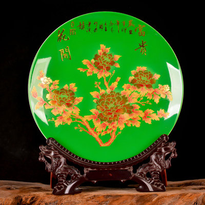 Traditional-Inspired Porcelain Dish – Hand-Painted Elegance