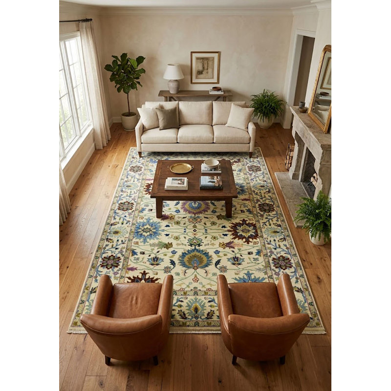 Tapis oriental crème à motif floral 5 x 8 Osh Chobi