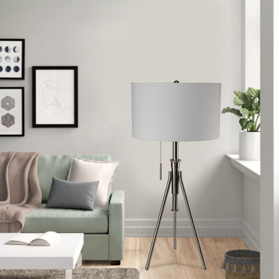 Metal Tripod Lamp